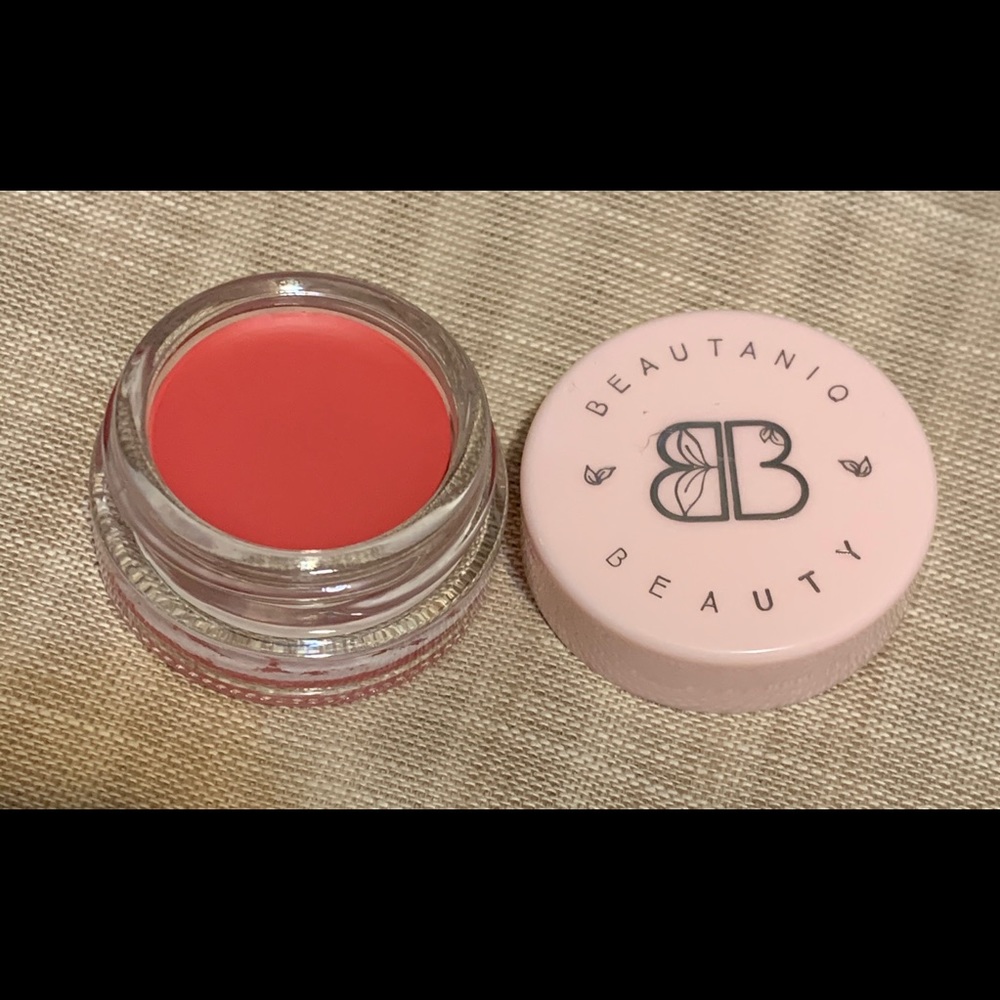 2/$22 ✨ Blush & Shimmer minis set - Picture 2 of 6